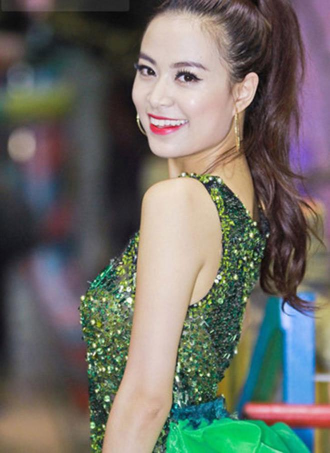 mat trang co den - loi trang diem "nguy hiem" ma pham huong, hoang thuy con mac phai! - 10